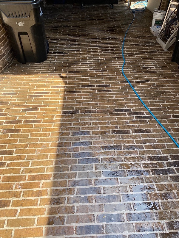 Brick Walkway Pressure Wash - AFTER