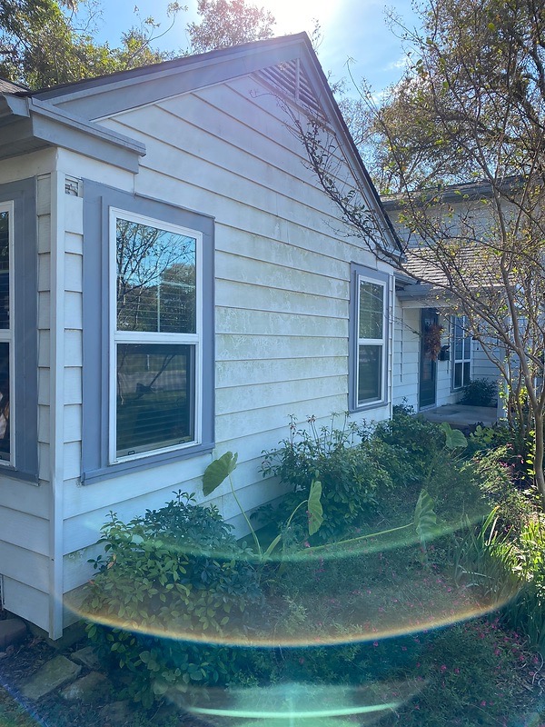 House Siding Pressure Wash - BEFORE