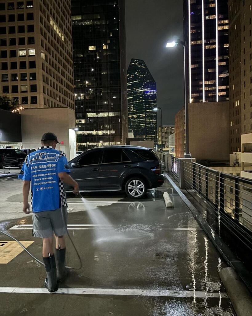 Commercial Pressure Washing