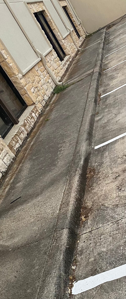Sidewalk Power Wash - Pit Stop PW Before